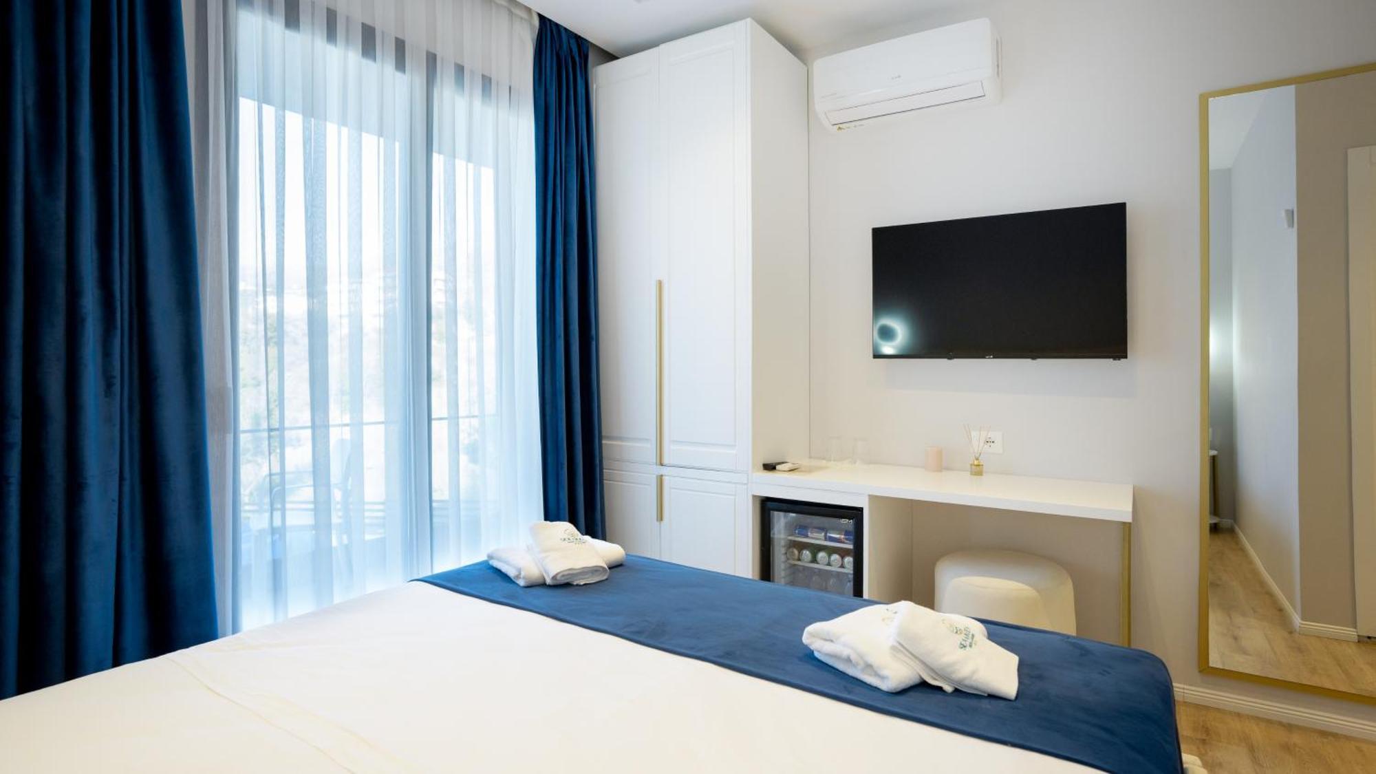 Sea Queen Luxury Hotel Радима Экстерьер фото